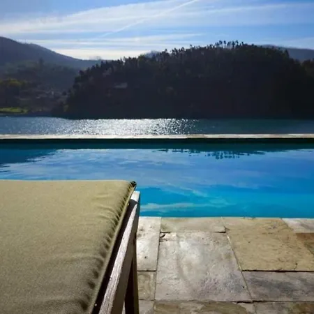 Xo Douro River Sebolido